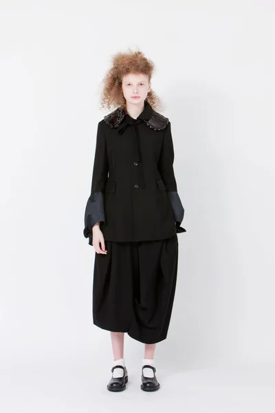 Look 27